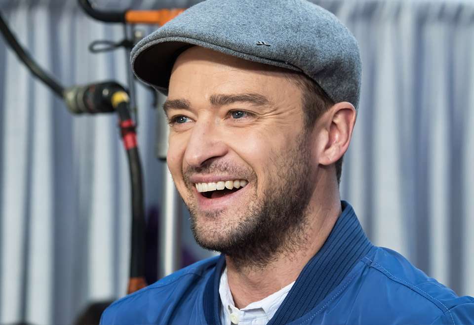 Justin Timberlake se aventura na country music “Say Something”. Escute!